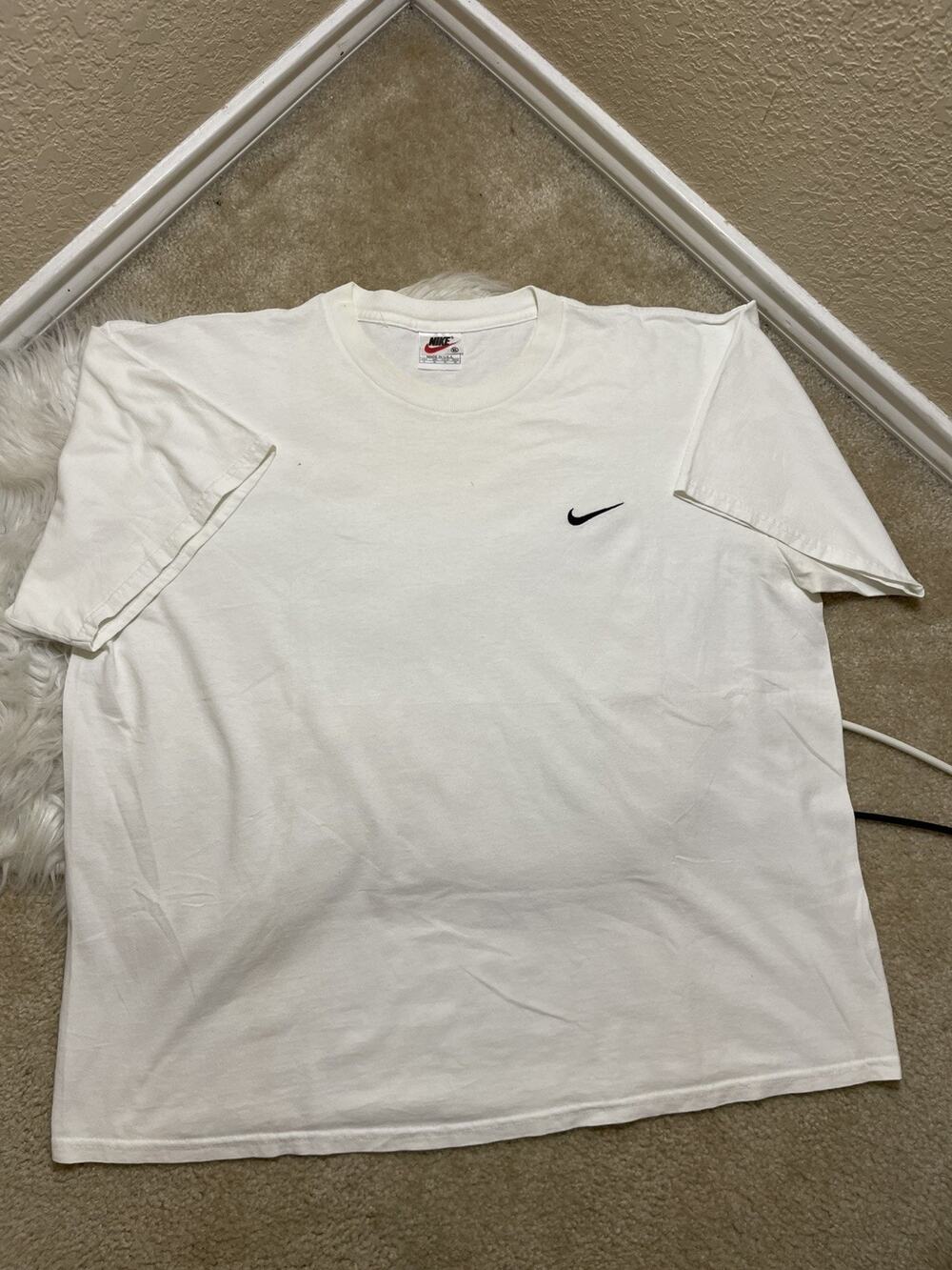 Vintage 90s Nike Shirt Mens X-Large White Embroidered Swoosh Crew Neck Tee USA